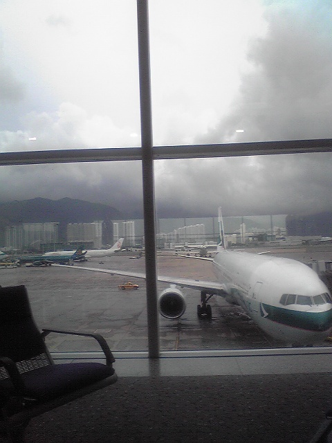 Honkon Airport.jpg